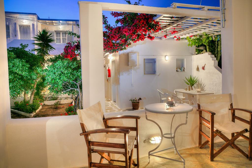 Paros Rita Studios Писо Ливади Стая снимка